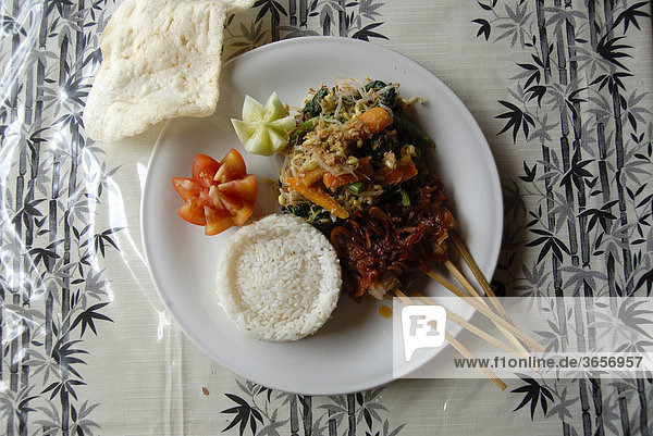 Restaurant Indonesisches Essen Nasi Campur Mit Sate Spie En Und Reis