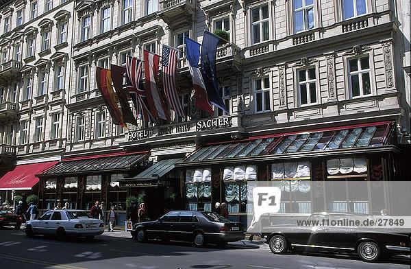 Cars in front of hotel  Hotel Sacher Wien  Vienna  Austria