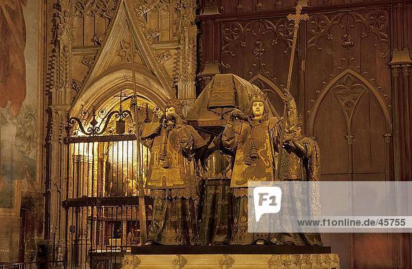 Statues in cathedral  Seville Cathedral  Seville  Andalusia  Spain