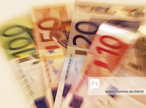 Erhöhte Ansicht der Europäischen Union Euro-Banknoten
