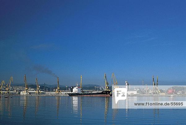 Oil Refinery at Waterfront  Aviles  Asturien  Spanien