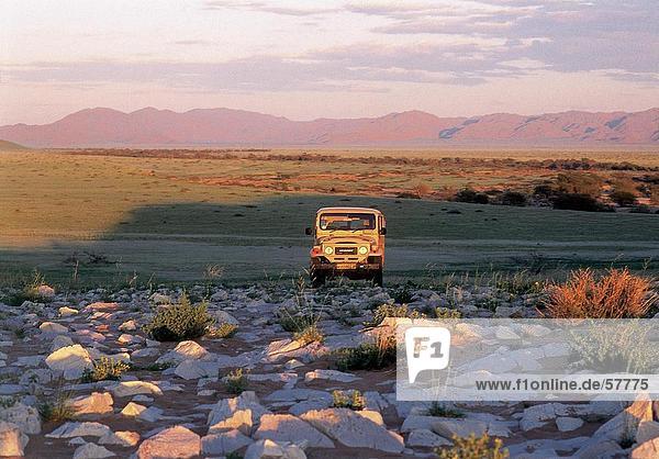 Land Cruiser Landschaft Namibia