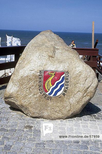 Wappen auf Felsen an der K??ste  Wenningstedt-Braderup  Sylt  Kreis Nordfriesland  Schleswig-Holstein  Deutschland