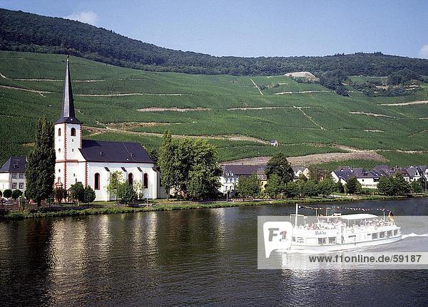 Tourboat in River  Fluss Mosel  Rheinland-Pfalz  Deutschland