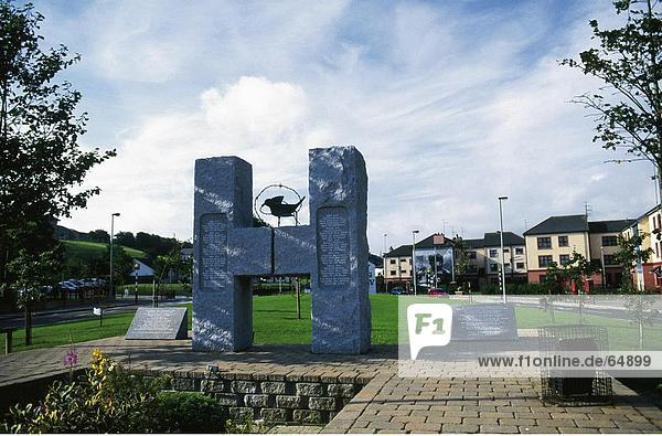 Denkmal im Park  Londonderry  Irland