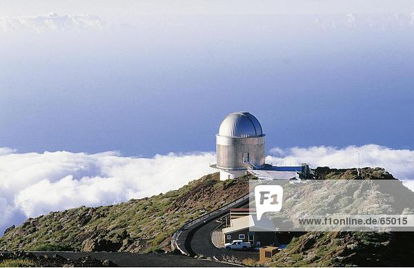 Erhöhte Ansicht des Observatorium in Forschungsstation auf Berg  La Palma  Kanarische Inseln  Spanien