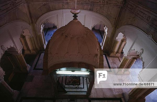 Interieur der Zimmer mit Ranjit Singh Grab  Lahore  Pakistan