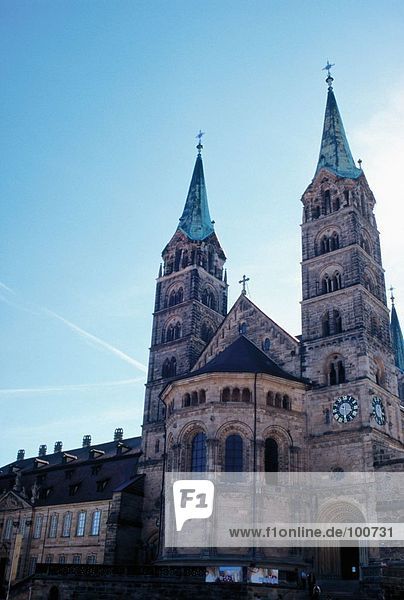 Fassade der Kathedrale  Bamberger Dom  Bamberg  Oberfranken  Bayern  Deutschland