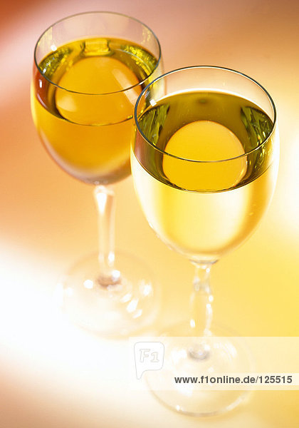 Gläser Weißwein