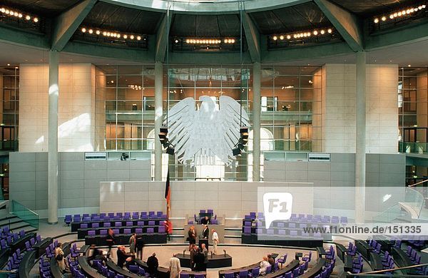Versammlungsraum des Parlaments  Bundestag  der Reichstag  Berlin  Deutschland