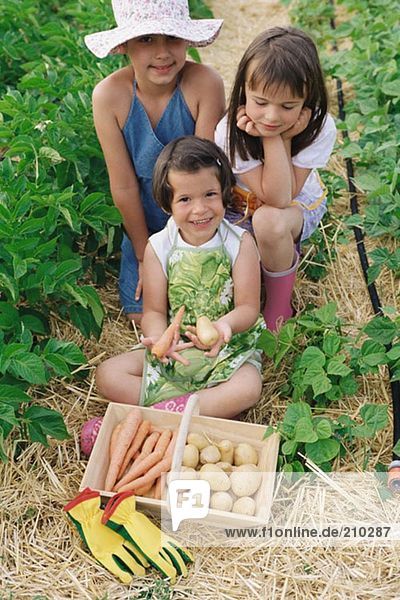 Mädchen mit Gemüsekorb