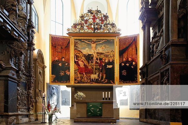 Altar der Kirche  Herderkirche  Weimar  Thüringen  Deutschland