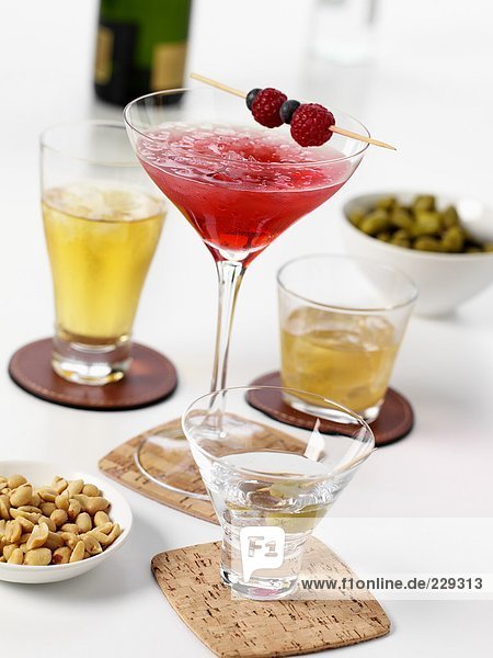 Cocktails  Longdrinks und Spirituosen