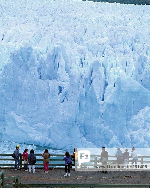 Nationalpark Tourist Gast Terrasse Torres del Paine Nationalpark Chile