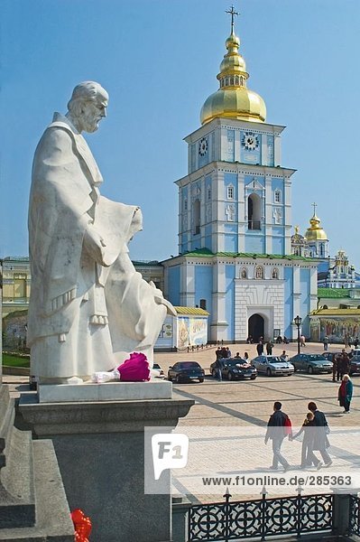 Skulptur an Dom  St. Michaels  Kiew  Ukraine