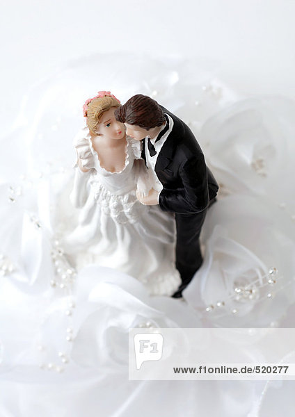 Braut- und Bräutigamfiguren