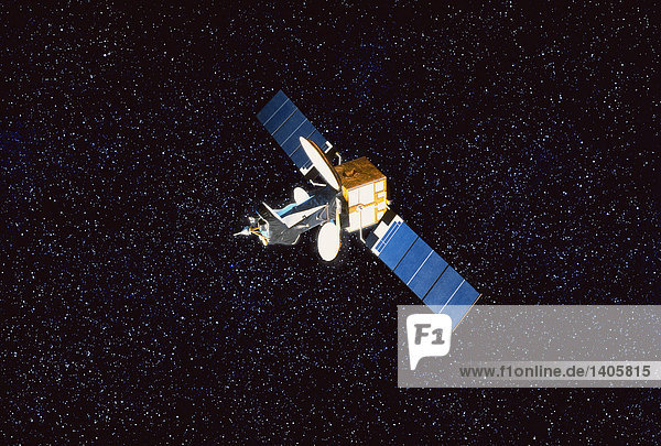 Raum & Astronomie. Satelliten im Orbit. Solar-Panels bereitgestellt.