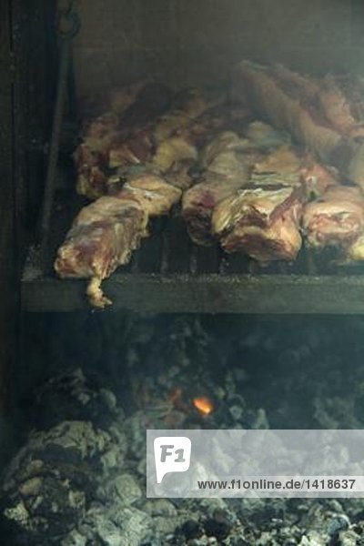 Fleischgrillen im Barbecue