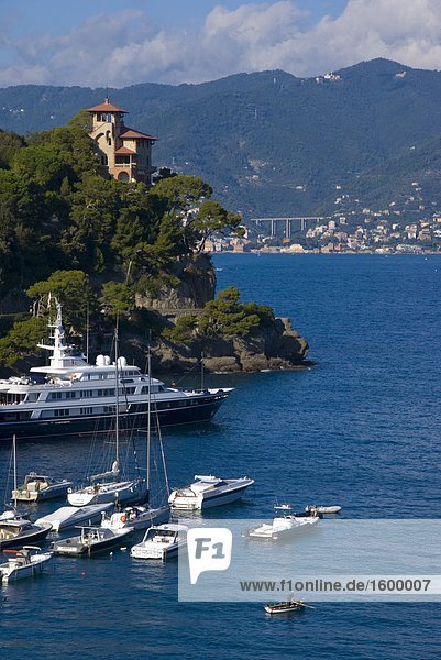 Boats in sea  Portofino  Genoa  Liguria  Ligurian Sea  Italy