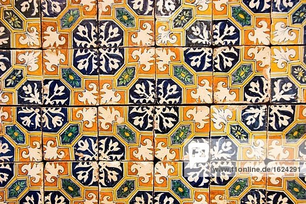 Italo-Flemish pattern dating from early 17th century in the Museu Nacional do Azulejo