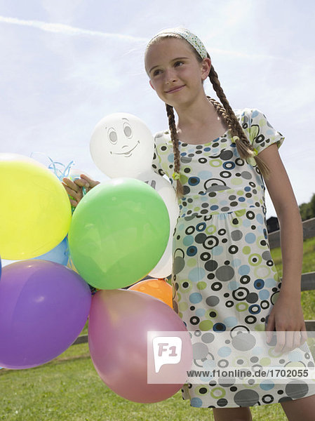 Mädchen mit Luftballons,  Portrait