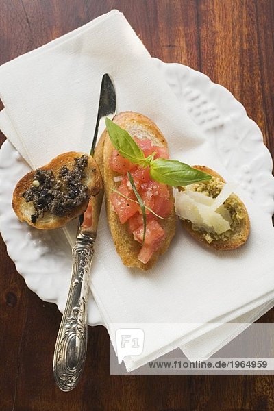 Bruschetta und Crostini