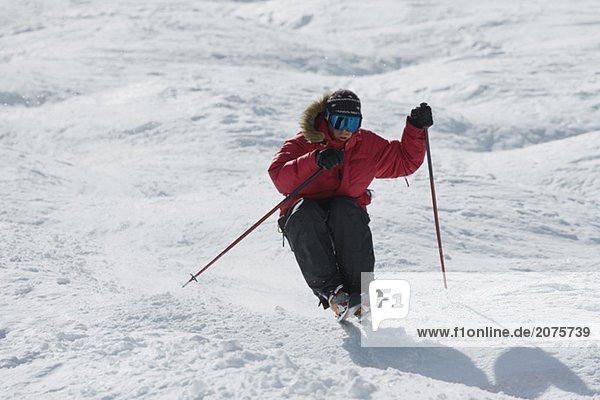 Buckelpiste Skifahrer