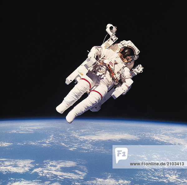 Raum & Astronomie. Weltraumforschung. NASA. U.S.A.. Astronaut. Bruce McCandless.