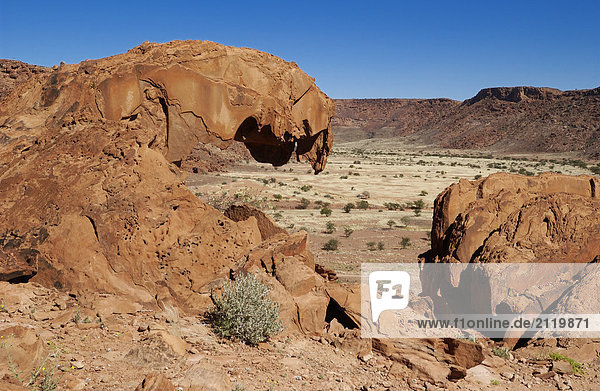 Lionhead Felsformation auf Landschaft  Twyfelfontein  Region Kunene  Namibia