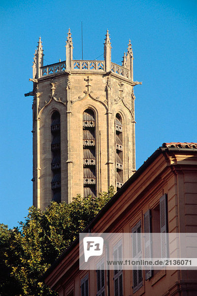 Glockenturm. Kathedrale St-Saveur. Aix-en-Provence. Provence. Frankreich.