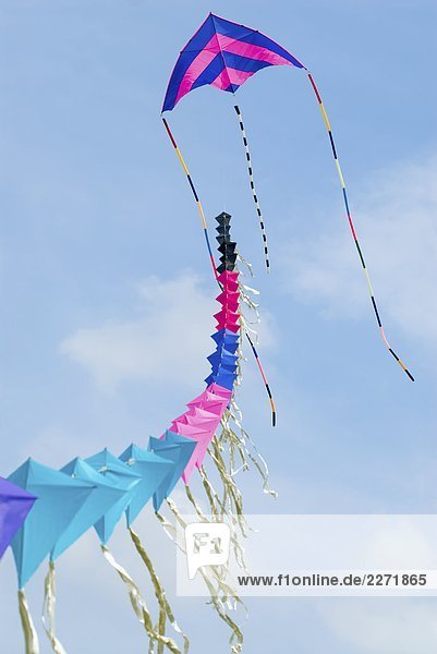 Bunter Drachen am Himmel