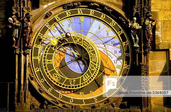 Astronomische Uhr im alten Rathaus  Prag. Tschechische Republik