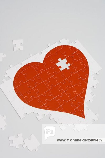 Puzzle eines roten Herzens