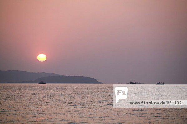 Asia  Thailand  Sunset over sea