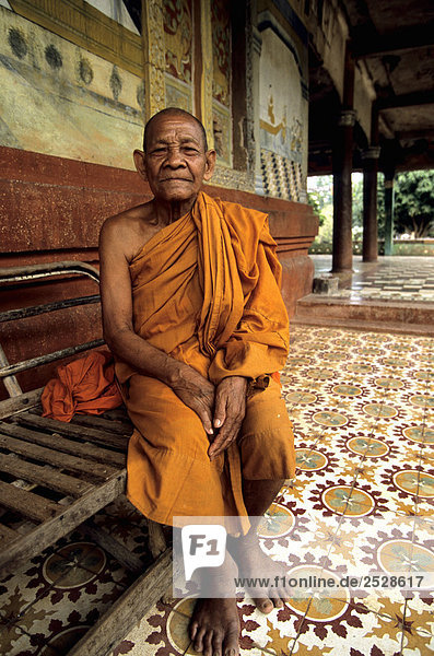 Mönch in buddhistischen Klosters  Kambodscha