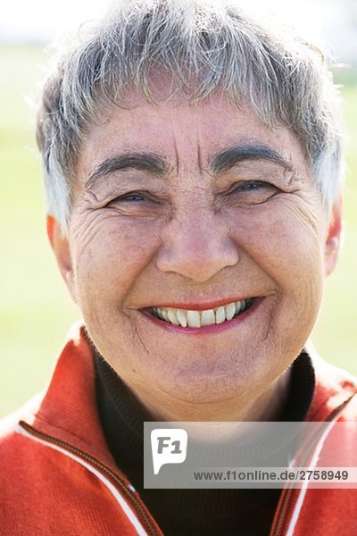 Portrait einer lächelnd ältere Frau Schweden.