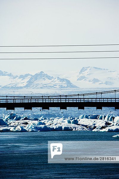 Berg Brücke frontal Vatnajökull