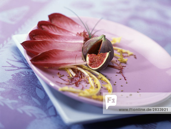 Chicorée und Fig rot salate