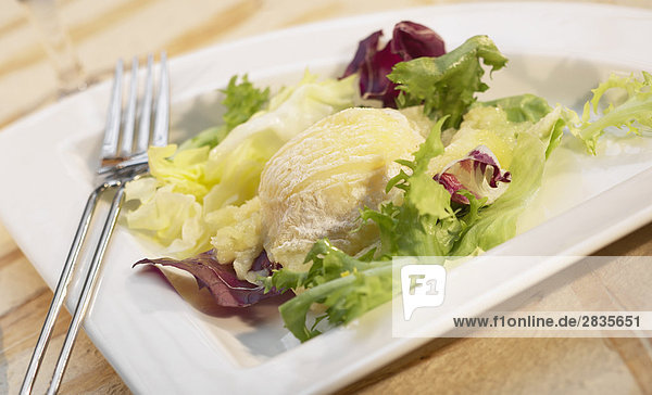 Hot Crottin de Chavignol Salat