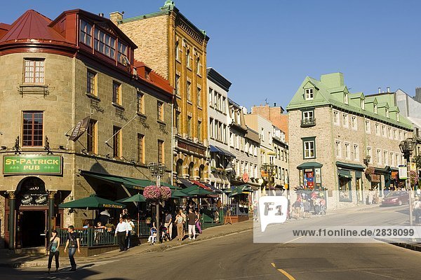 Beliebten Quartier Latin entlang der Rue St. Jean  Quebec City  Quebec  Kanada.