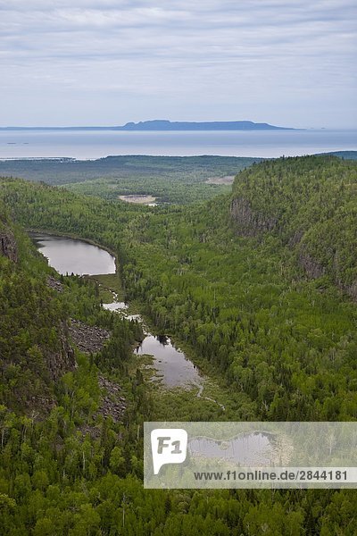 Luftbild der Schlucht  Sleeping Giant Provincial Park  Thunder Bay Lake Superior  Ontario  Kanada