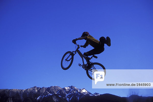 Extreme Mountainbiker  Pemberton  British Columbia  Kanada.