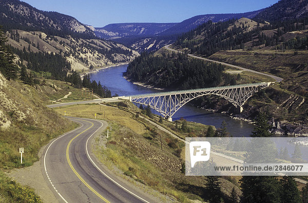 Highway 20  Sheep Creek Bridge  Fraser River  Cariboo-Chilcotin Region  British Columbia  Kanada.