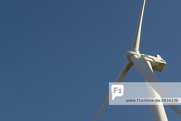 Array of wind turbines