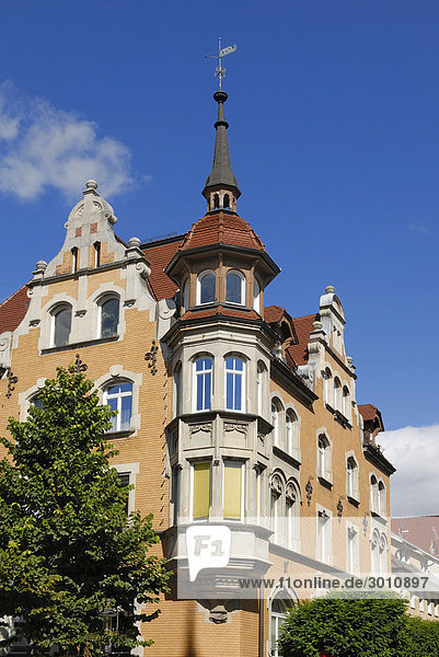 Tuttlingen - Jugendstilhaus mit Turmerker in der Altstadt - Baden-Württemberg  Deutschland  Europa.