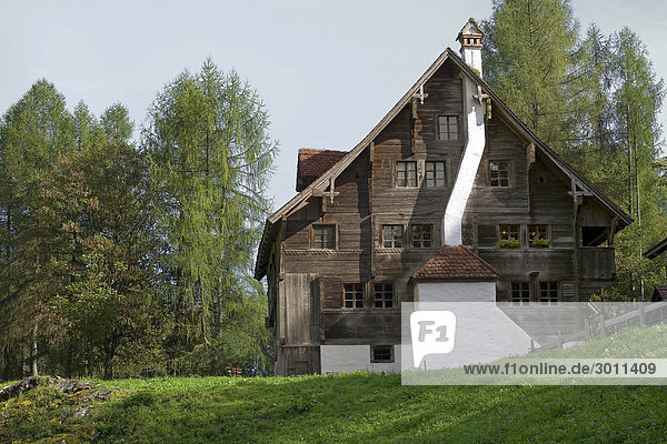 Old wooden house  approx. 1680  Open-Air-Museum Ballenberg  Brienz  Switzerland  Europe