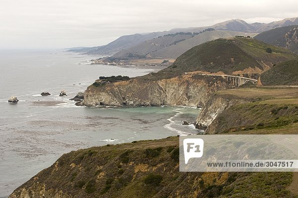 USA  California: Felsenküste Big Sur