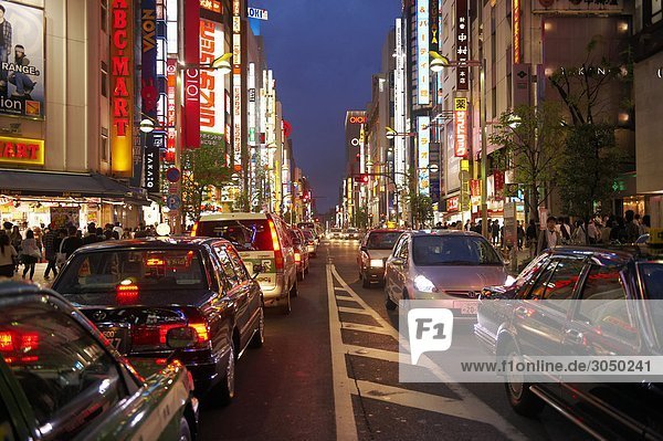 Japan  Tokyo  view of street in Shinjuku