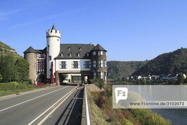 Schloss Gondorf  Kobern  Rheinland-Pfalz  Deutschland
