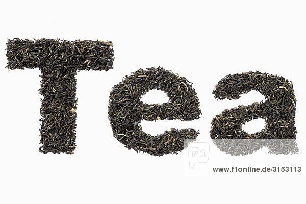 Schrift Tea aus getrockneten Teelbättern